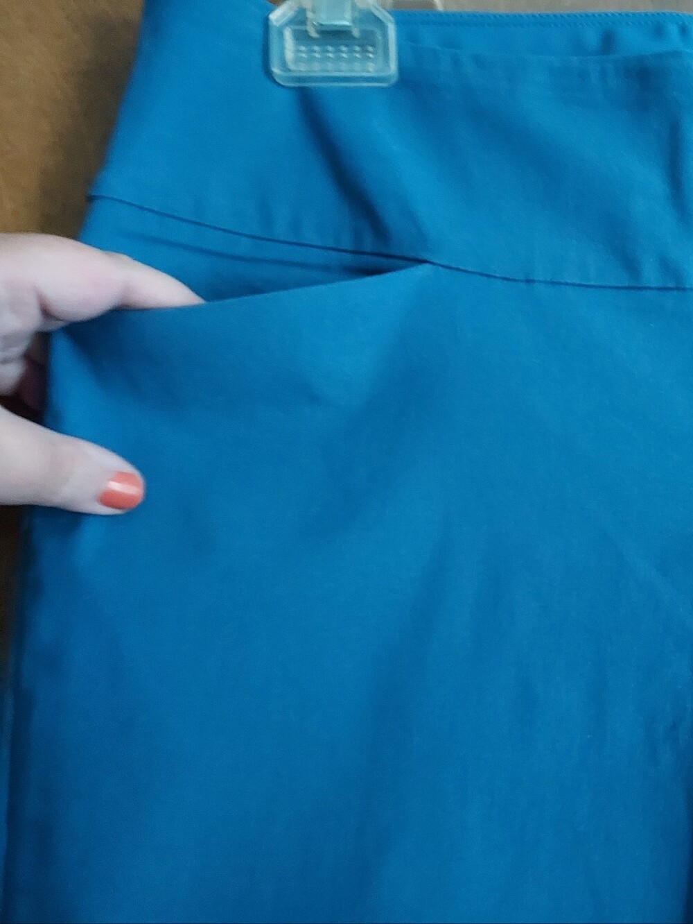 S.C. & Co Capri Slacks - Picture 2 of 6